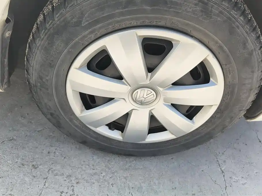 Santana 2015 1.4L Manual Fengshang Edition