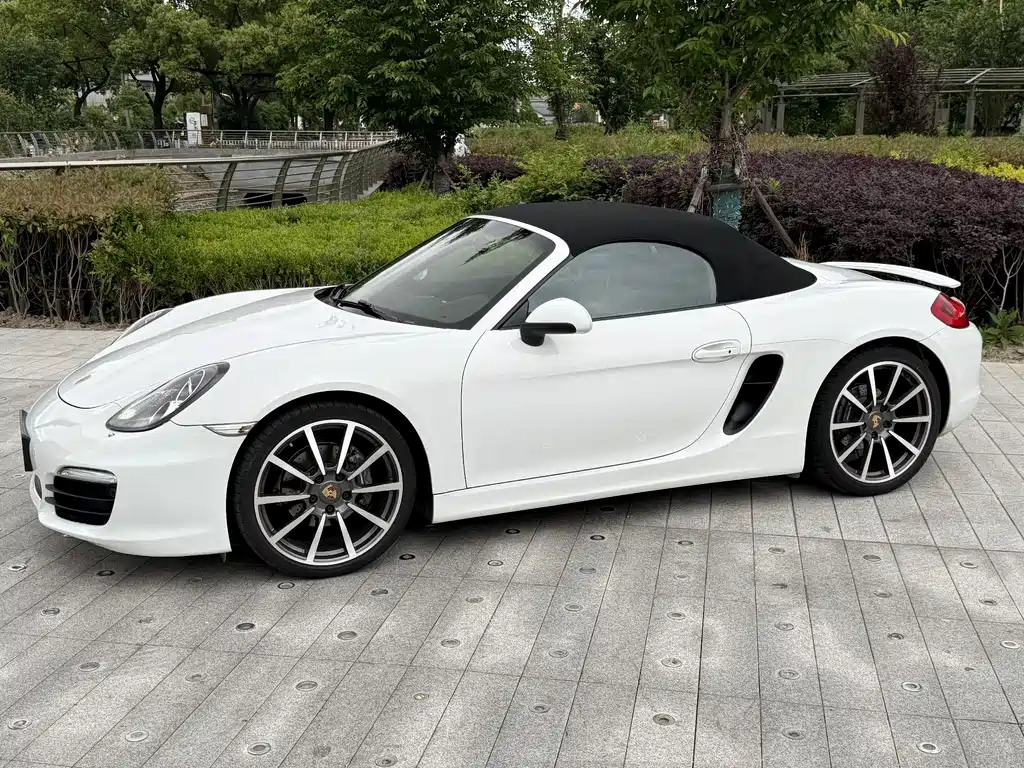 2015 Porsche Boxster Style Edition 2.7L