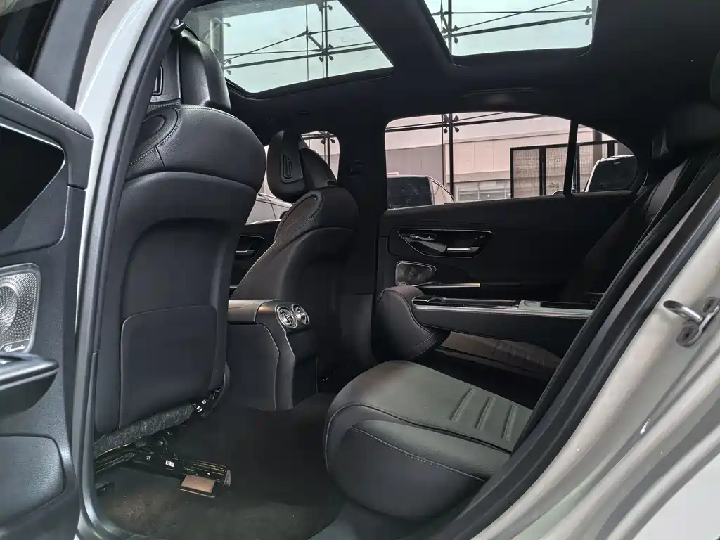 Mercedes-Benz C-Class 2024 Facelift 3 C 260 L Sport Edition