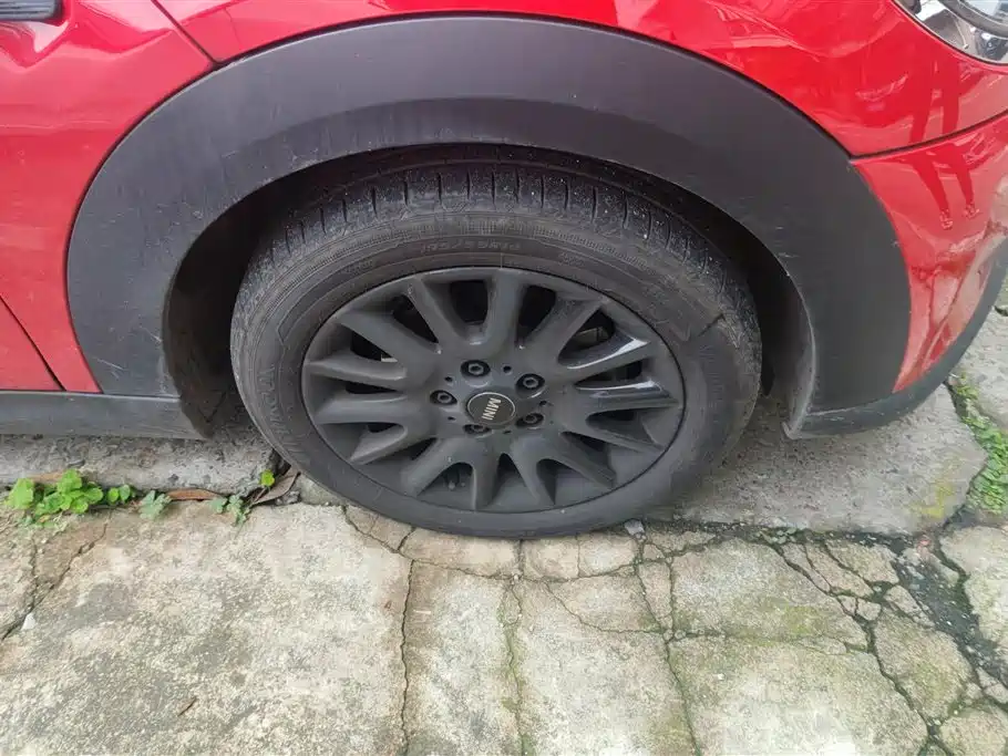 MINI 2023 1.5T ONE