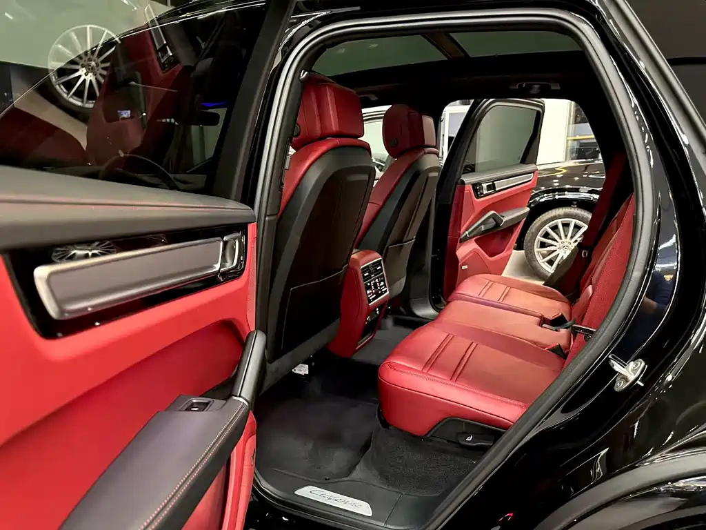 Porsche Cayenne 2023 Cayenne 3.0T Platinum Edition