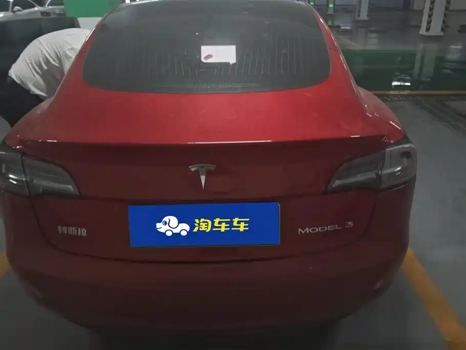 Tesla Model 3 Standard Range Plus RWD 2020
