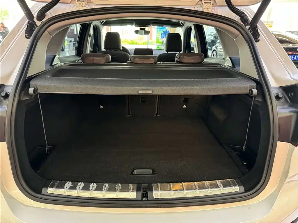 BMW X1 2022 sDrive25Li Leading Edition