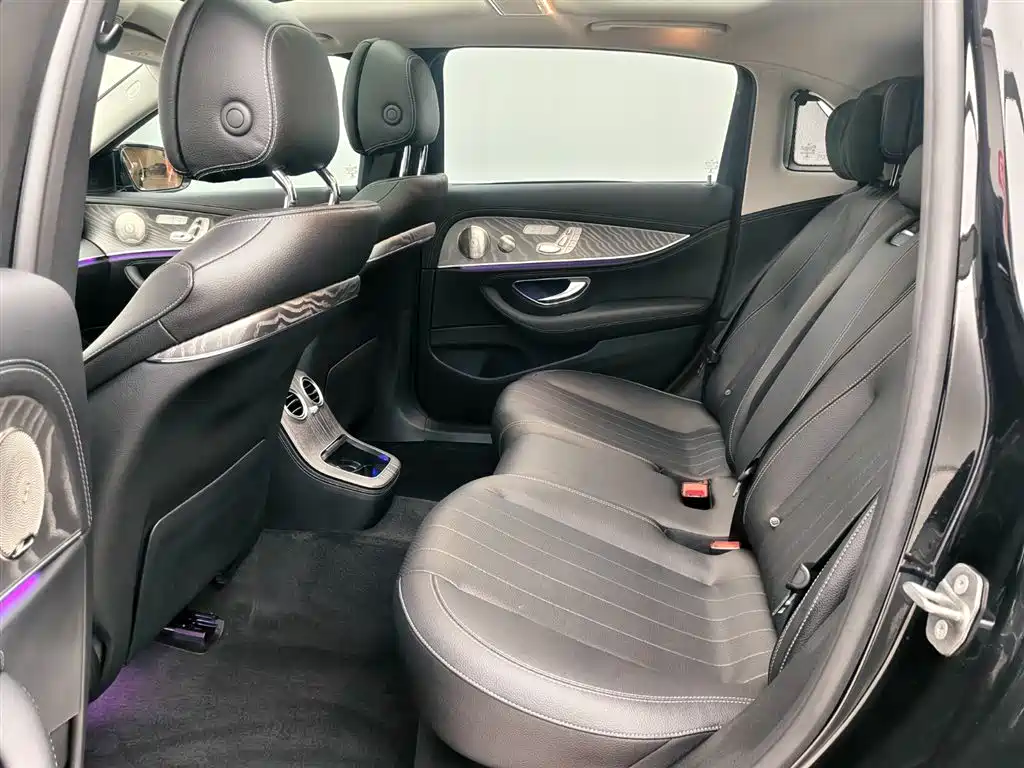 Mercedes-Benz E-Class 2022 E 300 L Luxury Edition