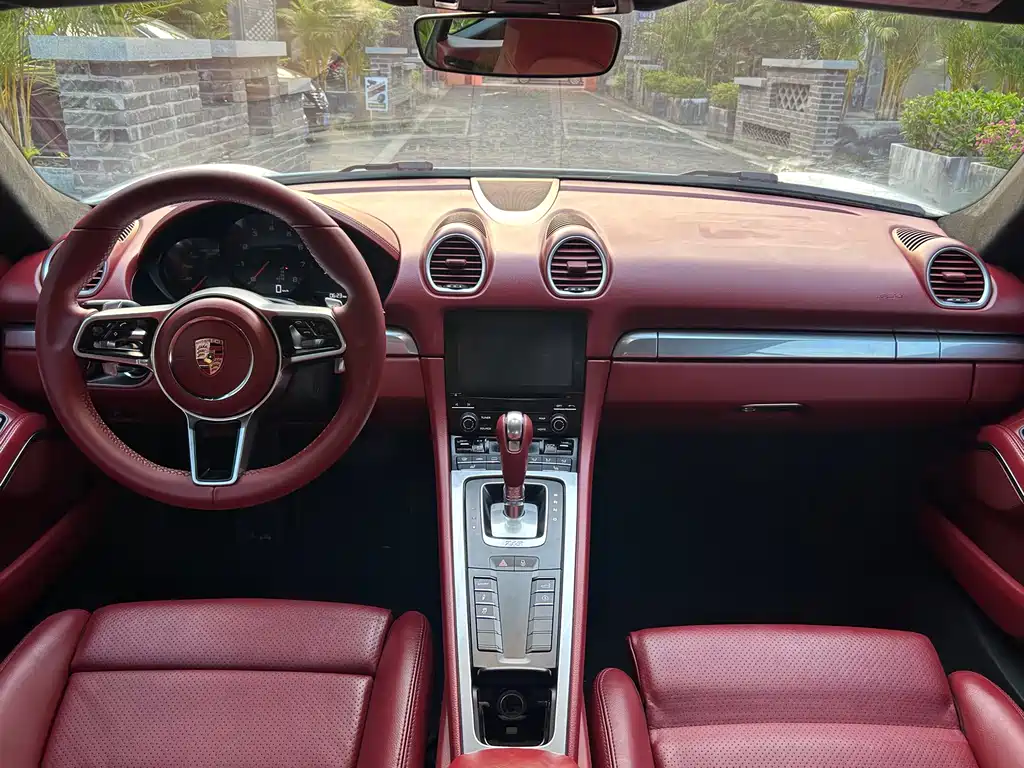 Porsche 718 Cayman 2.0T 2018