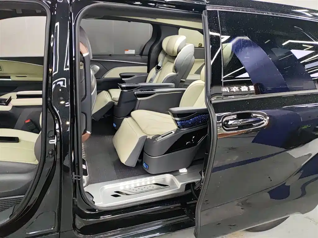SIENNA 2026 2.5L Hybrid FWD Comfort Edition
