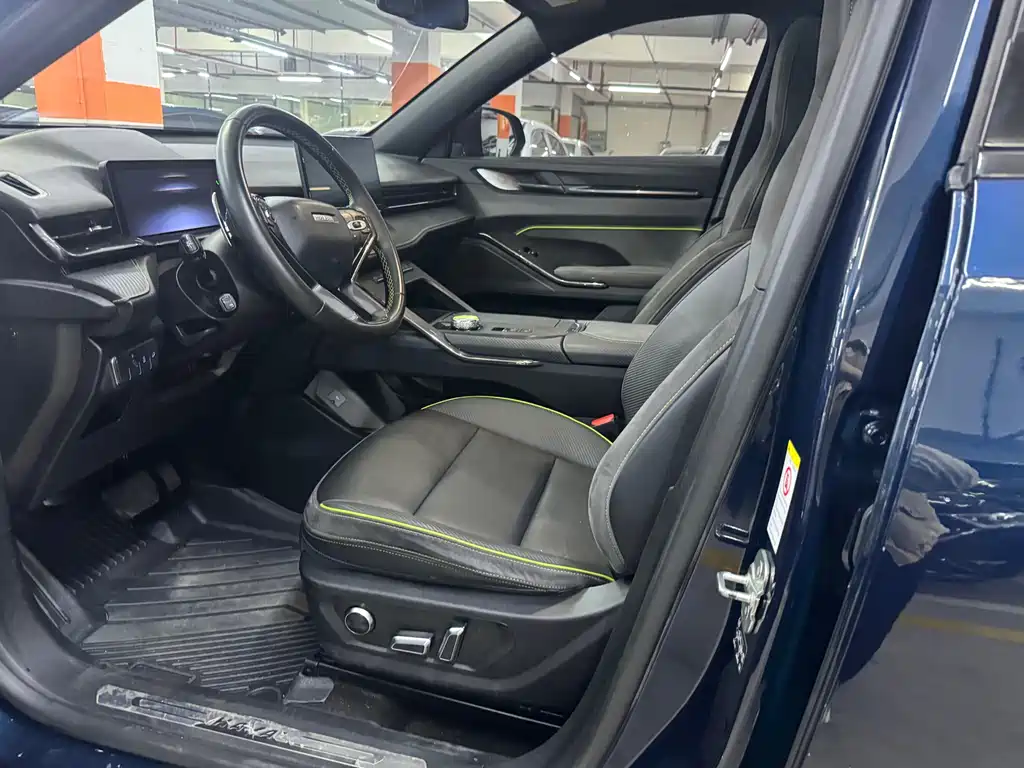 Haval H6S 2022 2.0T FWD Zhipao Edition