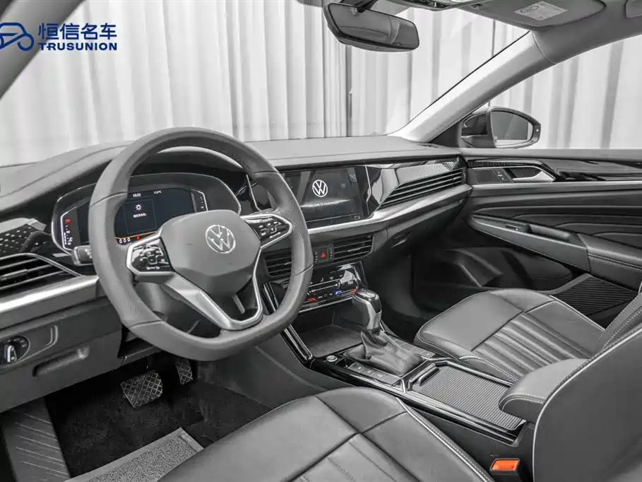 Passat 2023 Facelift 330TSI Starlight Elite Edition