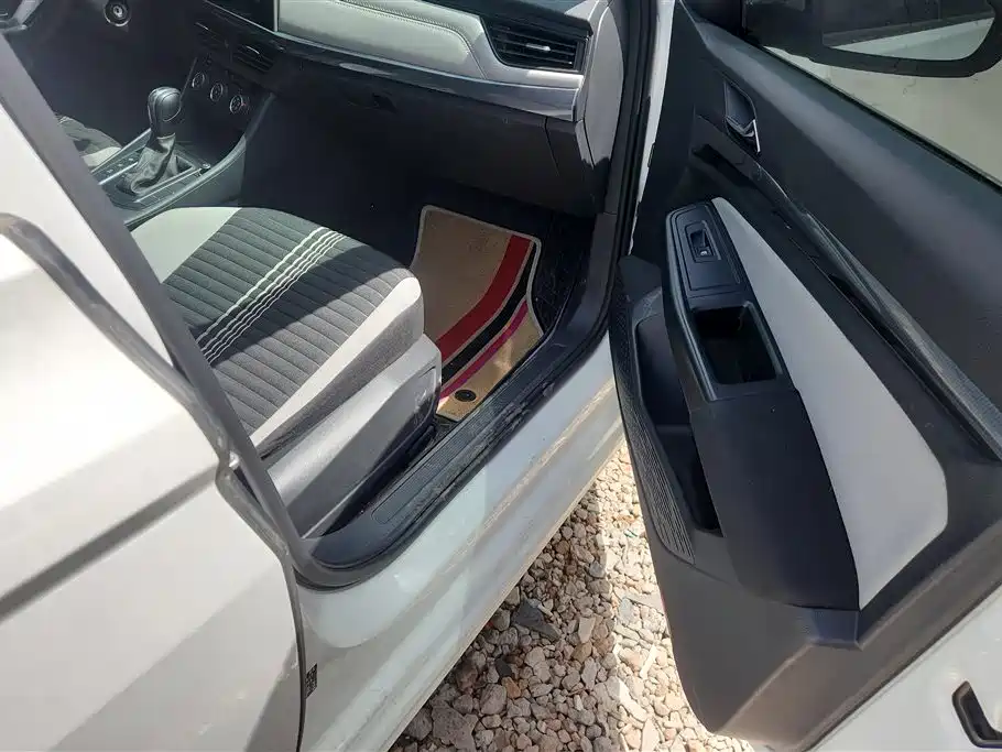 Bora 2023 1.5L Automatic Changxing Limited Edition