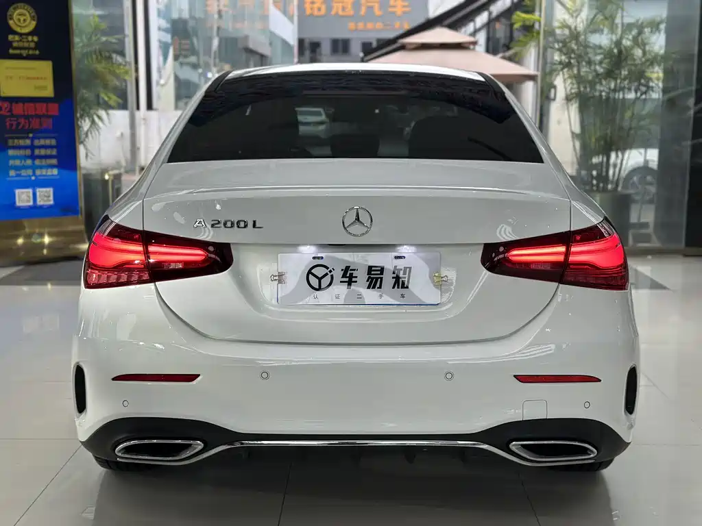 Mercedes-Benz A-Class 2023 A 200 L Fashion Edition