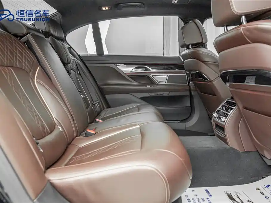 BMW 7 Series 2019 Facelift 730Li M Sport Package - фото 15