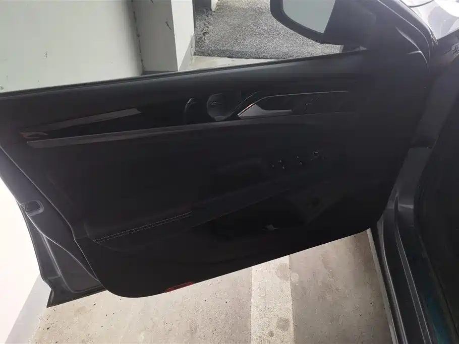 Passat 2022 330TSI Starlight Elite Edition
