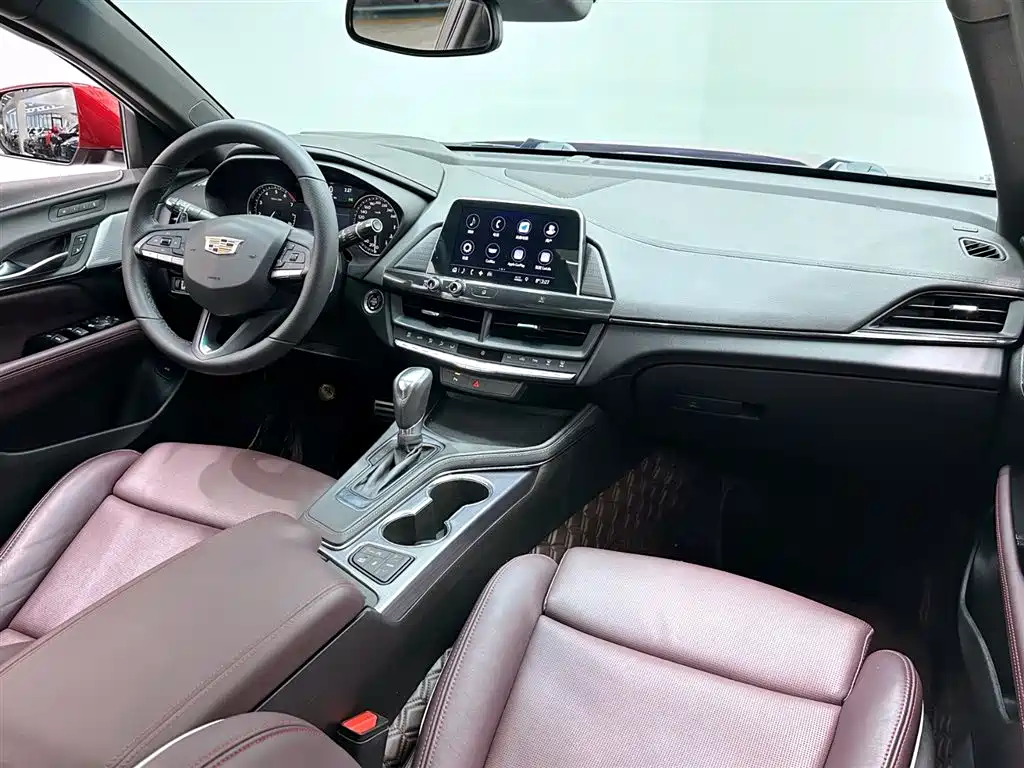 Cadillac CT4 2021 28T Premium