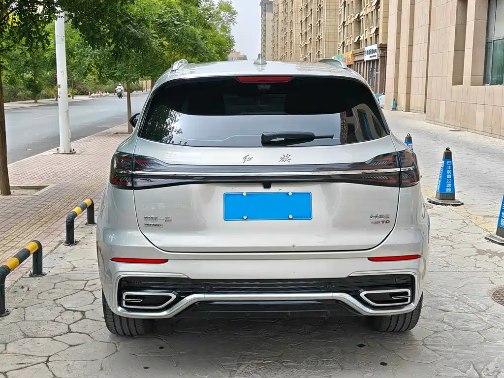Hongqi HS5 2023 2.0T AWD Qi Xiang Pro