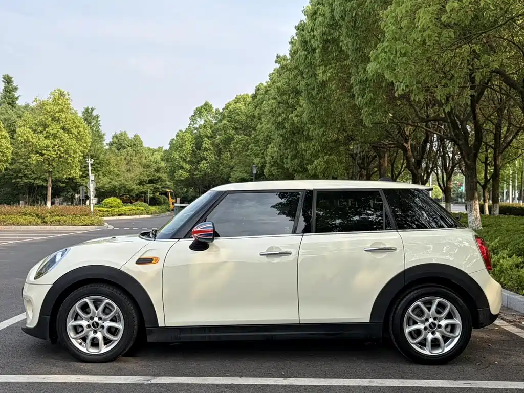 MINI 2018 1.5T ONE 5-Door