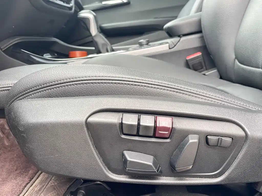 BMW 1 Series 2018 118i Sport