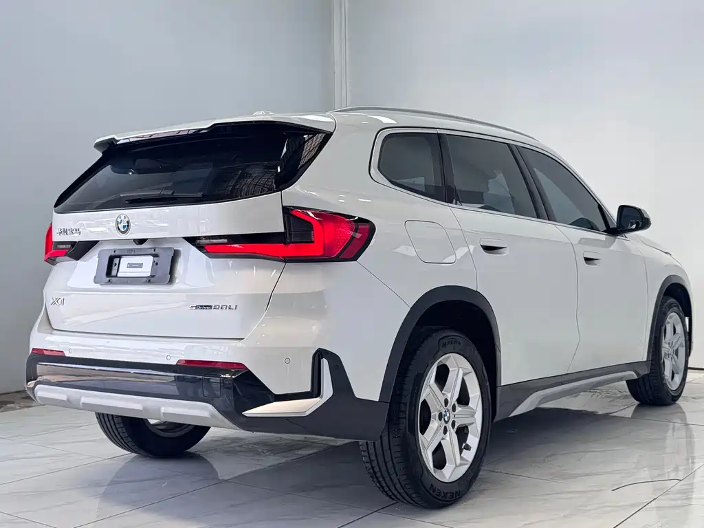 BMW X1 2023 sDrive20Li X Design Package