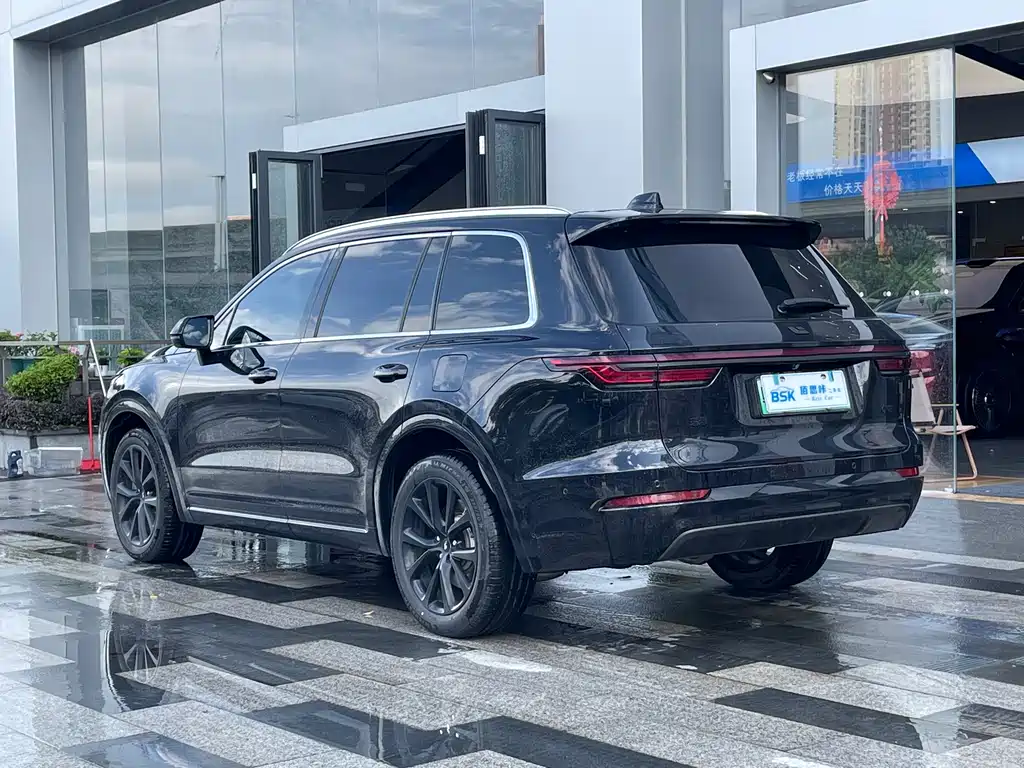 Li ONE 2021 EREV 6-Seater