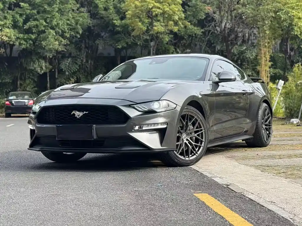 Mustang 2020 2.3L EcoBoost Obsidian Phantom Special Edition