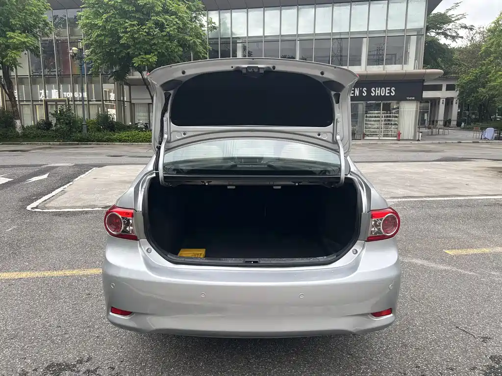 Corolla 2011 1.8L CVT GL-i