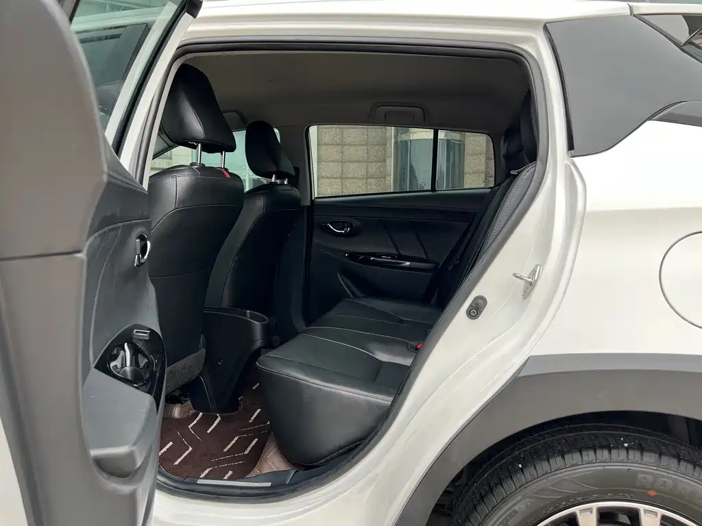 Toyota Yaris L Zhixuan X 2020 1.5L CVT Luxury Edition