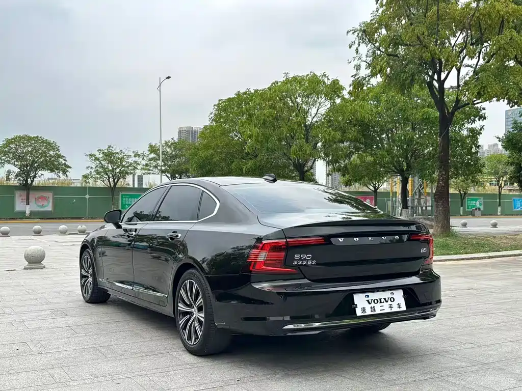 Volvo S90 2021 B5 Inscription