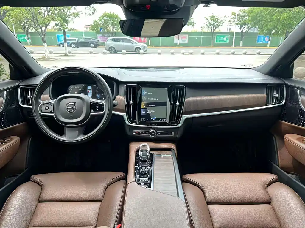 Volvo S90 2021 B5 Inscription