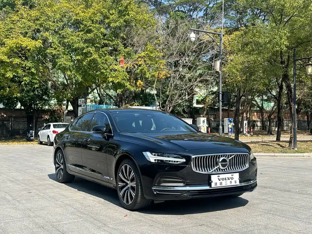 Volvo S90 2022 B5 Zhiyuan Luxury Edition