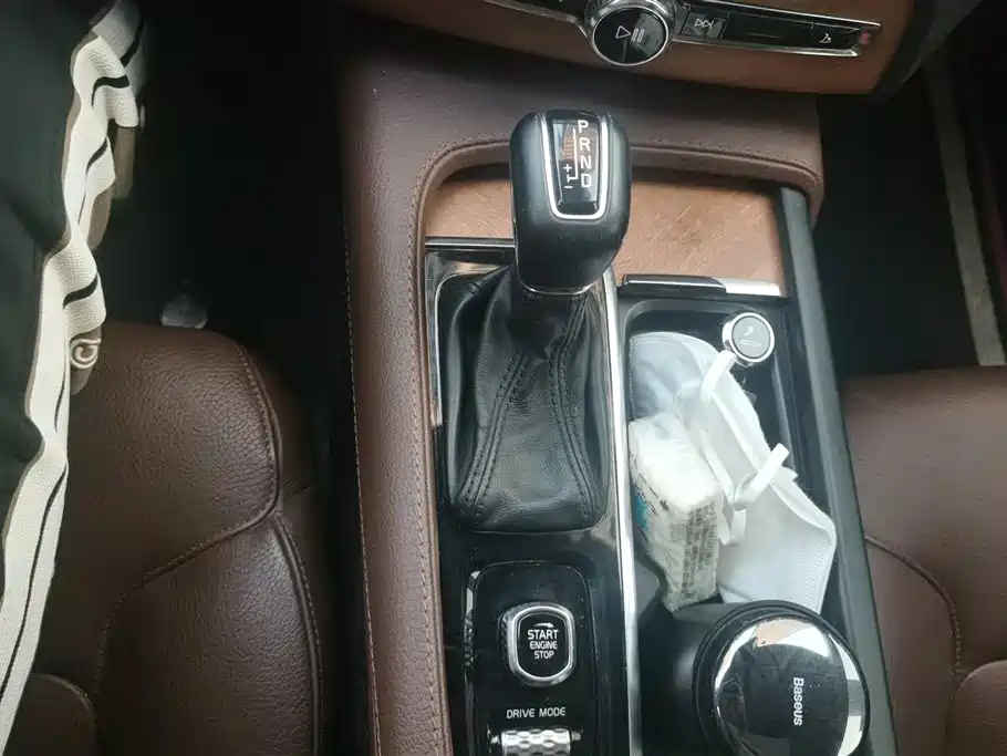 Volvo XC90 2020 T6 Momentum Luxury Edition 7-Seater