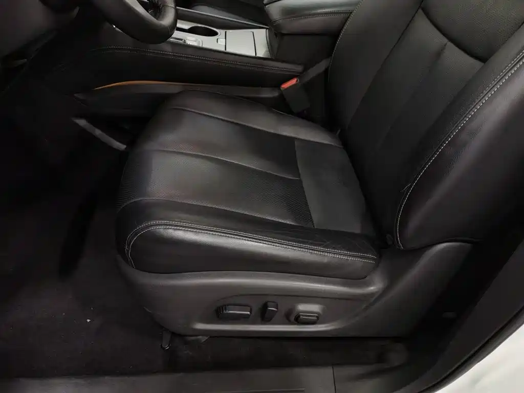 Nissan Murano 2017 2.5L XL FWD Zhi Shang Edition