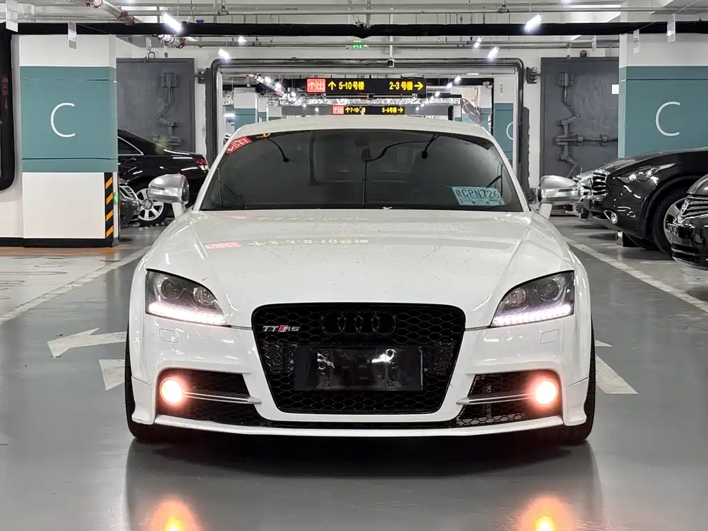 Audi TTS 2011 TTS Coupe 2.0TFSI quattro