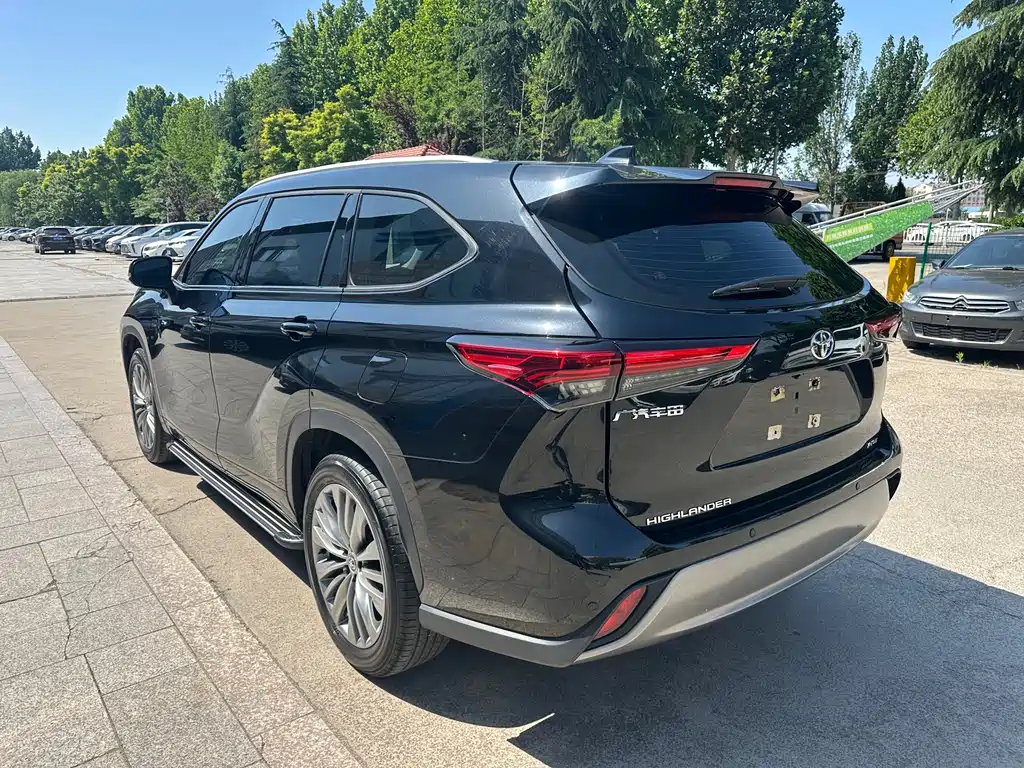 Toyota Highlander 2024 2.5L HEV AWD Luxury Edition 7-Seater