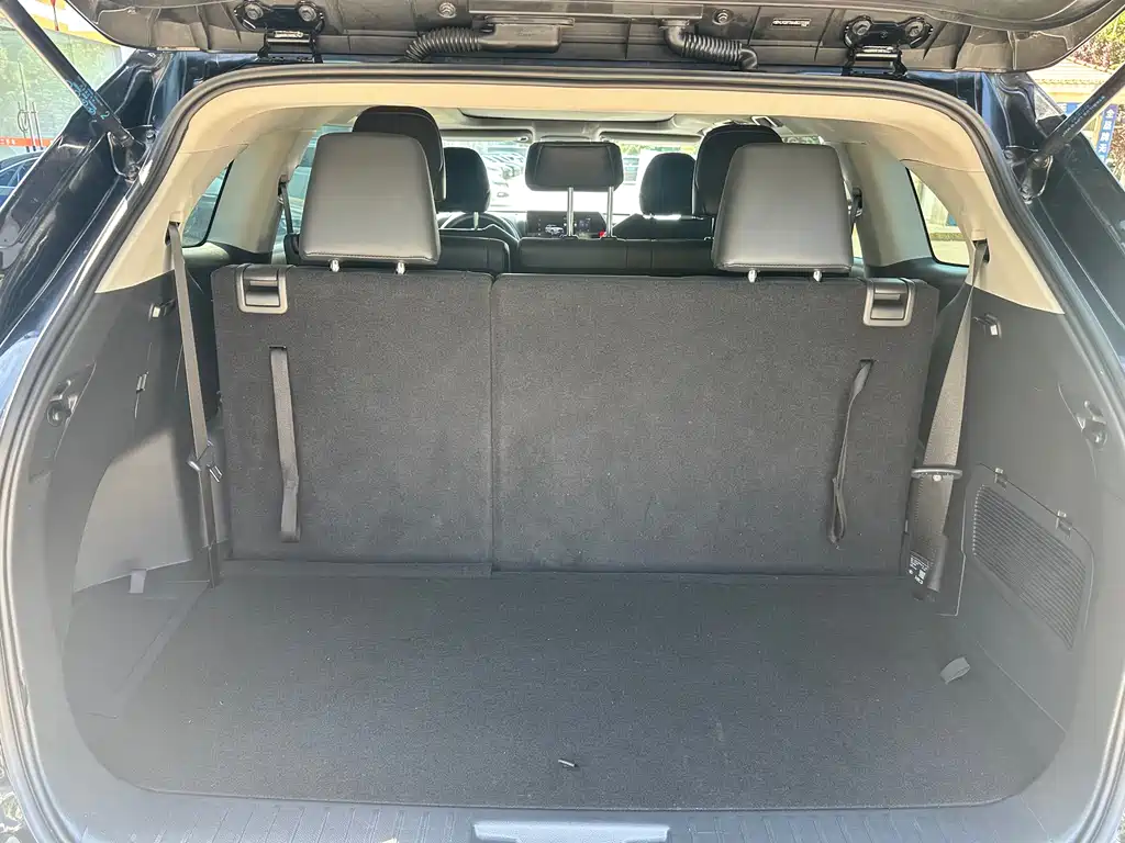 Toyota Highlander 2024 2.5L HEV AWD Luxury Edition 7-Seater