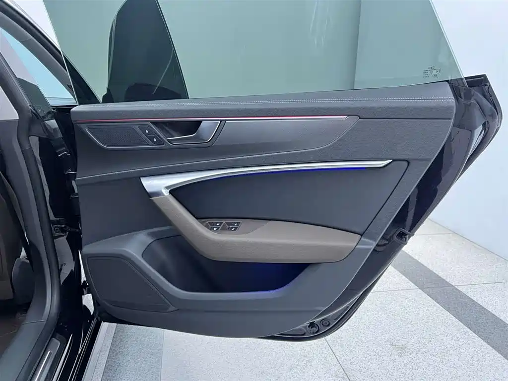 Audi A7L 2024 45 TFSI S-line Zhu Meng Edition with Liujing Package