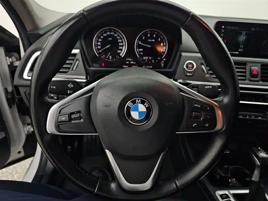 BMW 1 Series 2019 118i Fashion Edition