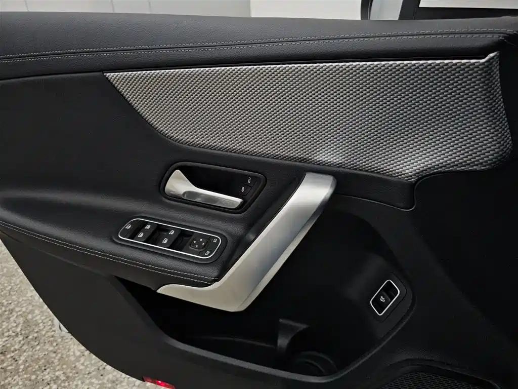 Mercedes-Benz A-Class 2021 Facelift A 180 L Sport Sedan