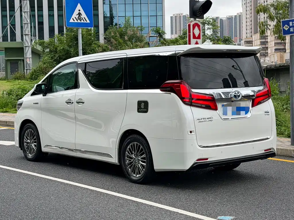 Alphard 2020 Hybrid 2.5L Premium Edition