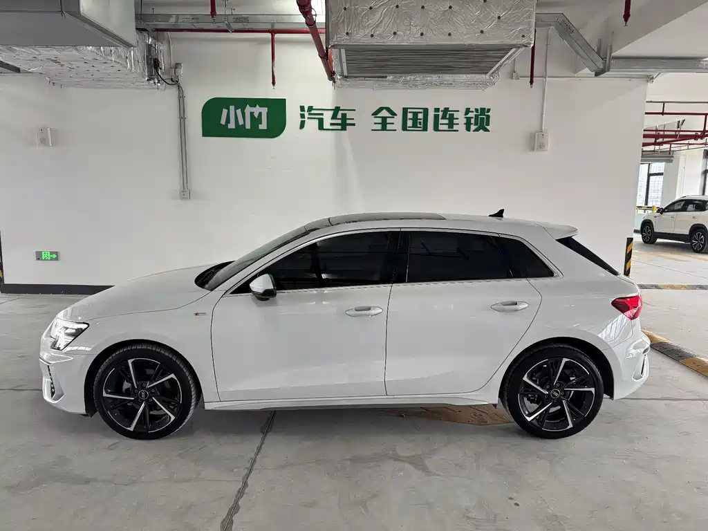 Audi A3 2023 Sportback 35 TFSI Fashion Sport