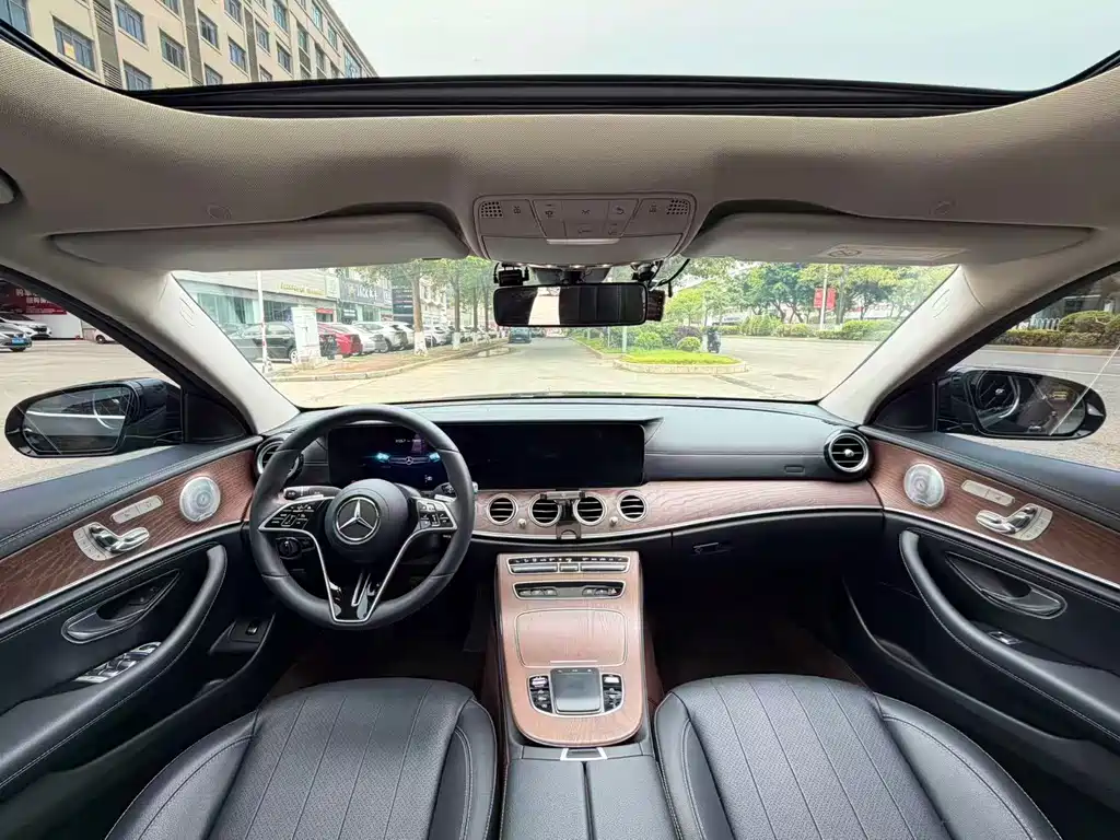 Mercedes-Benz E-Class 2021 E 300 L Luxury