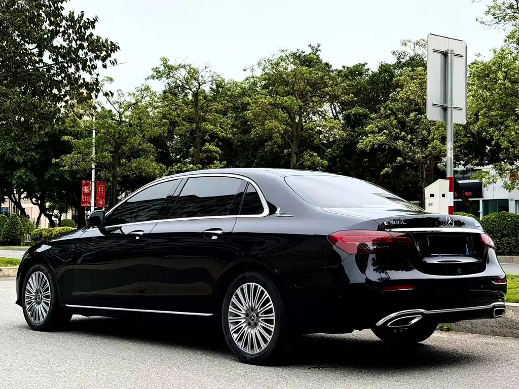 Mercedes-Benz E-Class 2021 E 300 L Luxury