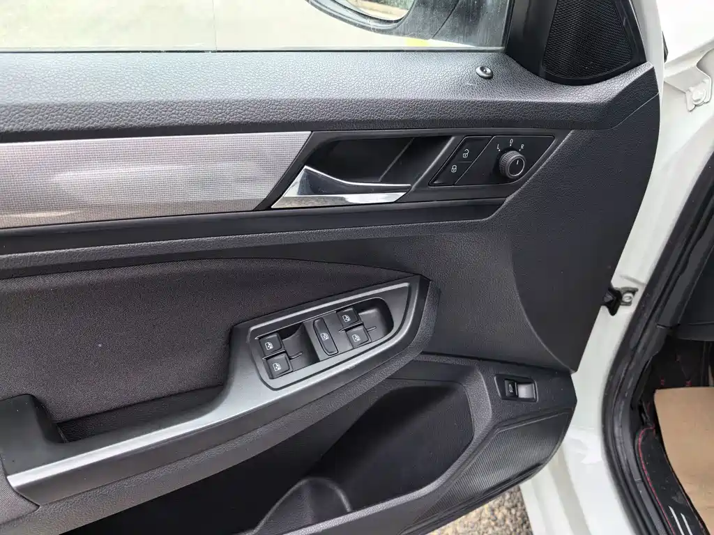 Bora 2020 1.5L Automatic Fashion Edition