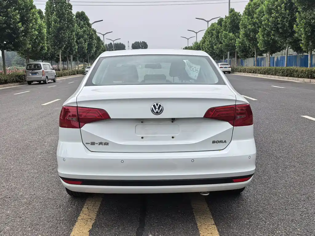 Bora 2020 1.5L Automatic Fashion Edition