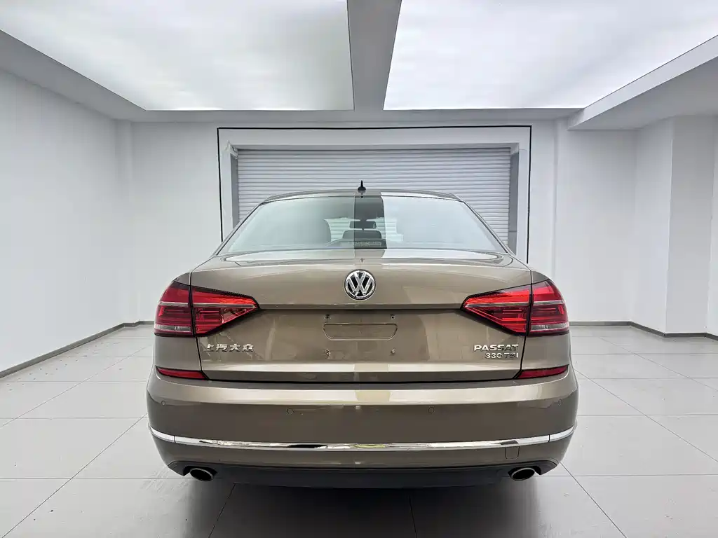 Volkswagen Passat 2017 330TSI DSG Zunrong Edition