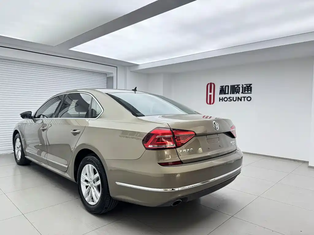 Volkswagen Passat 2017 330TSI DSG Zunrong Edition