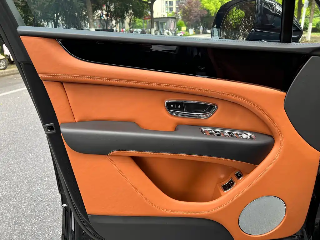 Bentayga 2022 4.0T V8