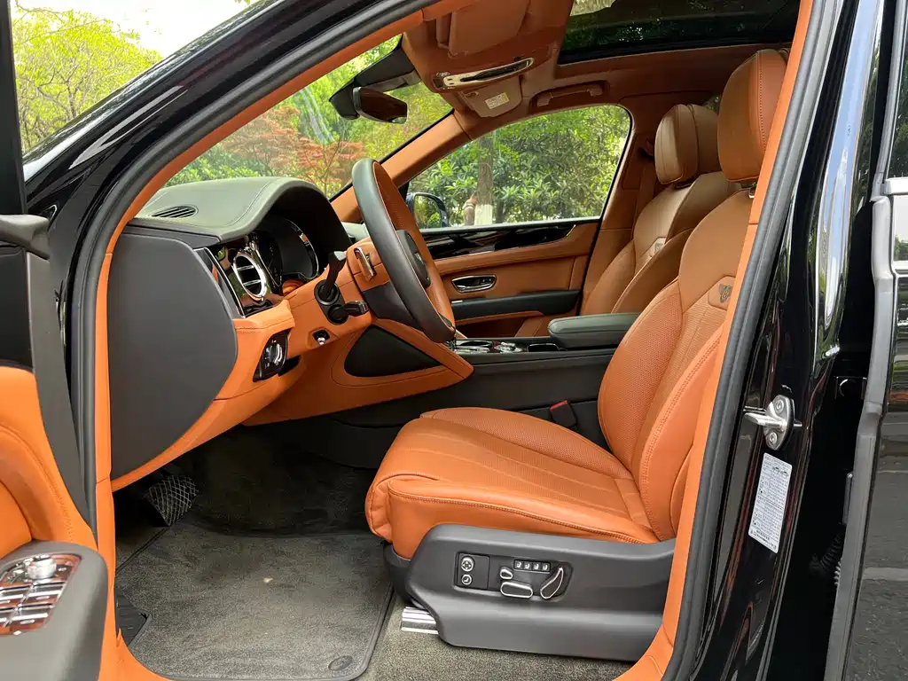 Bentayga 2022 4.0T V8