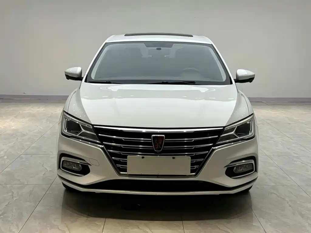 Roewe i5 2019 1.5L Automatic 4G Connected Linghao Flagship Edition