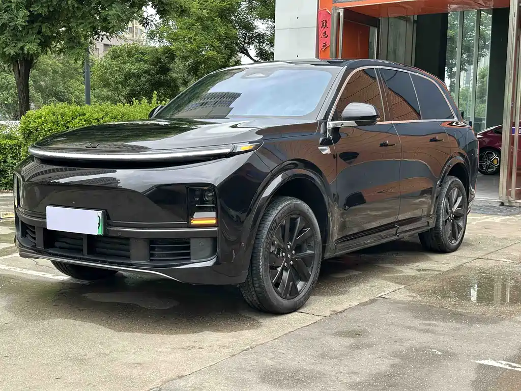 Li Auto L8 2023 Pro