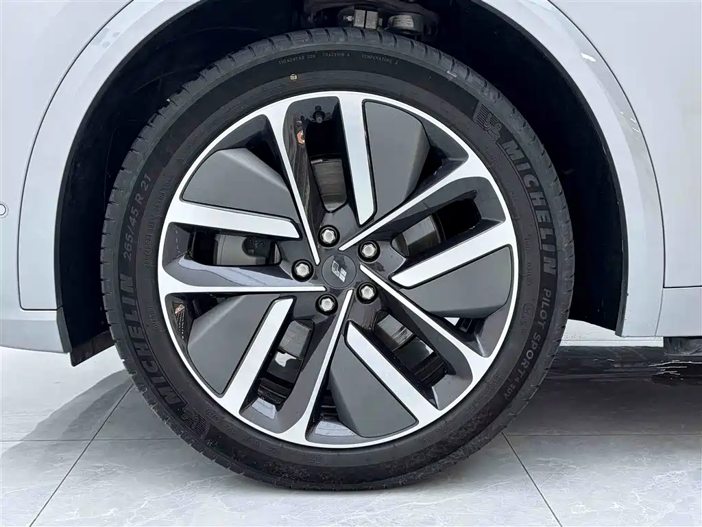 Li Auto L9 2024 Ultra