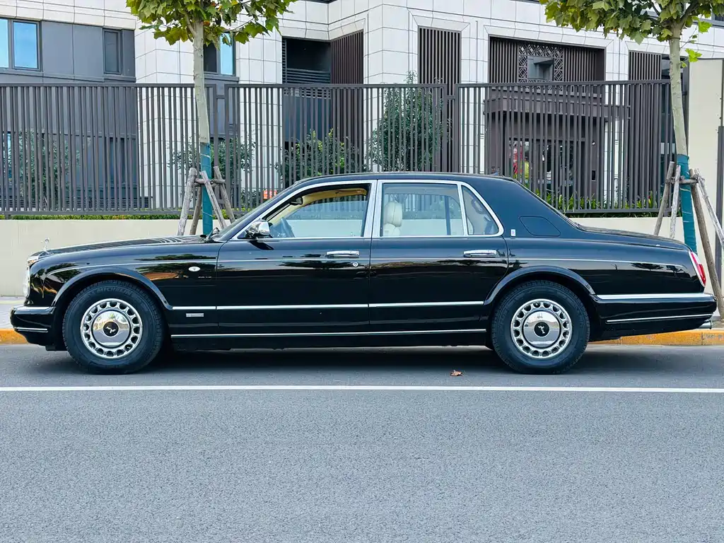 Rolls-Royce Phantom 2004 6.7L Standard Edition